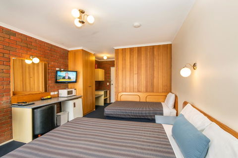 Torquay Tropicana Motel - Your Accommodation 25