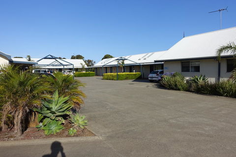 Torquay Tropicana Motel - Your Accommodation 10