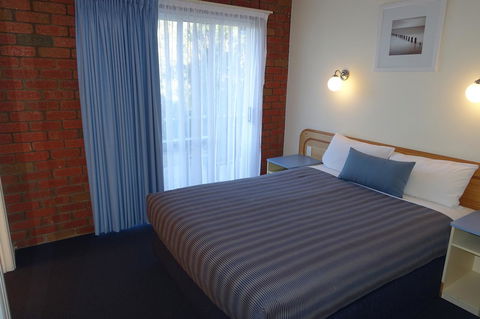 Torquay Tropicana Motel - Your Accommodation 19