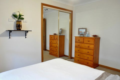 Crimea Retreat - Your Accommodation 23