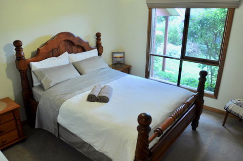 Crimea Retreat - Your Accommodation 8