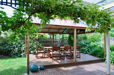 Crimea Retreat - Your Accommodation 14