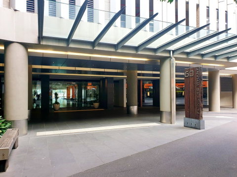 Signature Waterfront Apartments - Your Accommodation 37