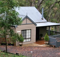 Tangenong Cottages - Your Accommodation