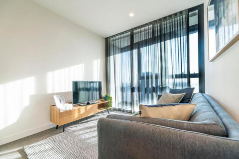 Ocean View/South-bank Premium Location 2 Bedroom Apartments - Your Accommodation 14