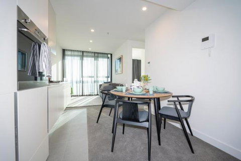 Ocean View/South-bank Premium Location 2 Bedroom Apartments - Your Accommodation 19