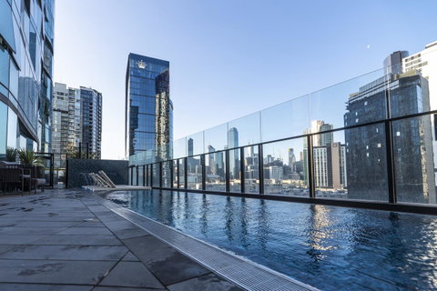 Ocean View/South-bank Premium Location 2 Bedroom Apartments - Your Accommodation 39