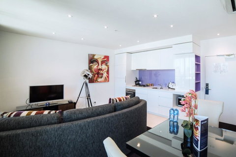 The Sebel Melbourne Docklands Hotel - Your Accommodation 14