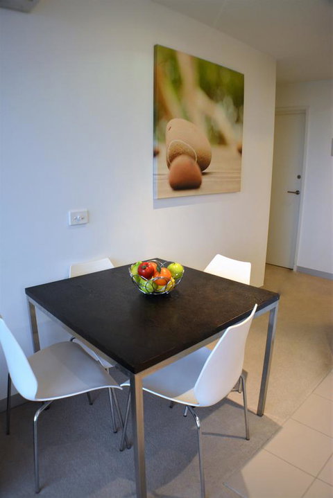 Royal Stays Apartments Melbourne- Southbank - Your Accommodation 7