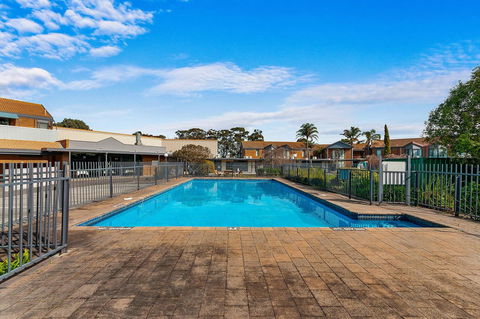 Quality Inn & Suites Traralgon - Your Accommodation 9