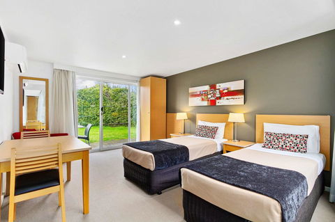 Quality Inn & Suites Traralgon - Your Accommodation 11