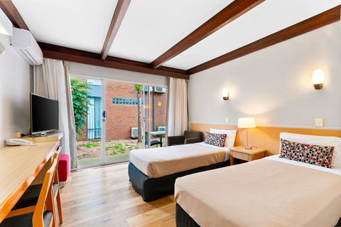 Quality Inn & Suites Traralgon - Your Accommodation 8