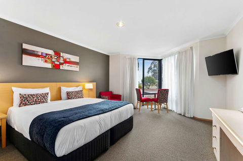 Quality Inn & Suites Traralgon - Your Accommodation 3