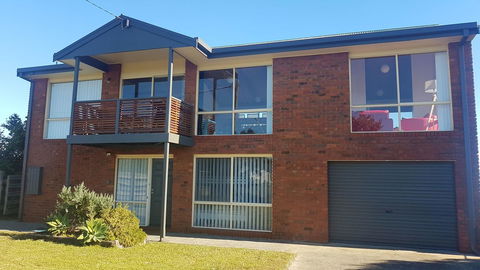 Sunsets On Martyrs Luxury Coastal Beach House Peterborough - Your Accommodation 23