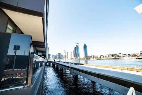 Pars Apartments - Collins Wharf Waterfront, Docklands - Your Accommodation 23