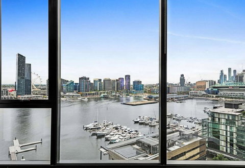 Pars Apartments - Collins Wharf Waterfront, Docklands - Your Accommodation 21