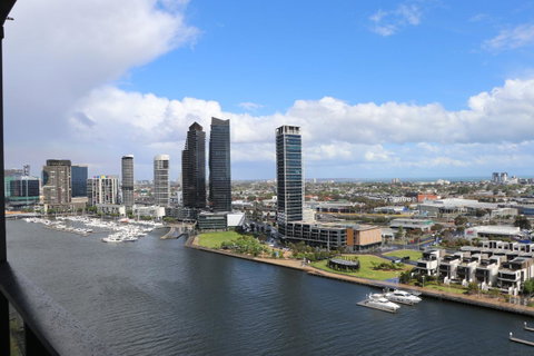 Pars Apartments - Collins Wharf Waterfront, Docklands - Your Accommodation 10