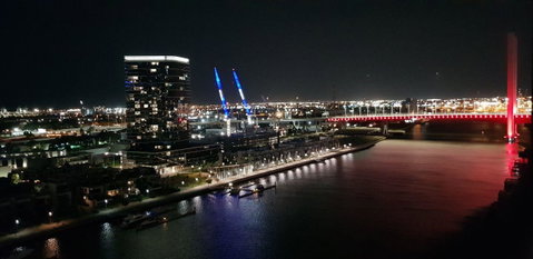 Pars Apartments - Collins Wharf Waterfront, Docklands - Your Accommodation 6