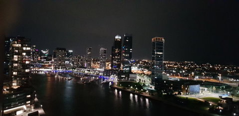 Pars Apartments - Collins Wharf Waterfront, Docklands - Your Accommodation 5