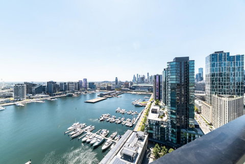 Pars Apartments - Collins Wharf Waterfront, Docklands - Your Accommodation 0