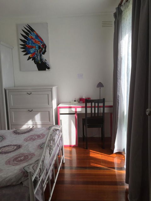 Doncaster Westfield Home Stay - Your Accommodation 42