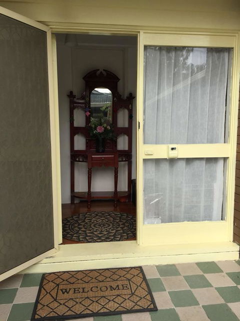 Doncaster Westfield Home Stay - Your Accommodation 16