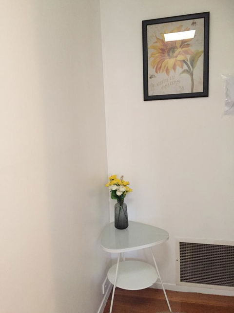 Doncaster Westfield Home Stay - Your Accommodation 35