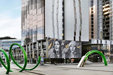 Peppers Docklands - Your Accommodation 2