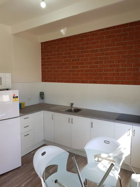 Beachcomber Holiday Units - Your Accommodation 12