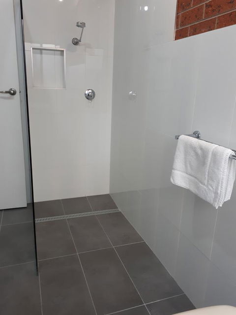 Beachcomber Holiday Units - Your Accommodation 10