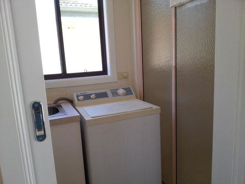 Beachcomber Holiday Units - Your Accommodation 19