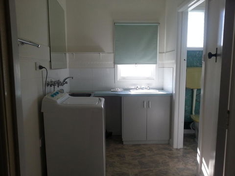 Beachcomber Holiday Units - Your Accommodation 39