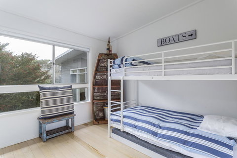 Sunset On Scott - Relax In Tranquility & Style - Your Accommodation 13