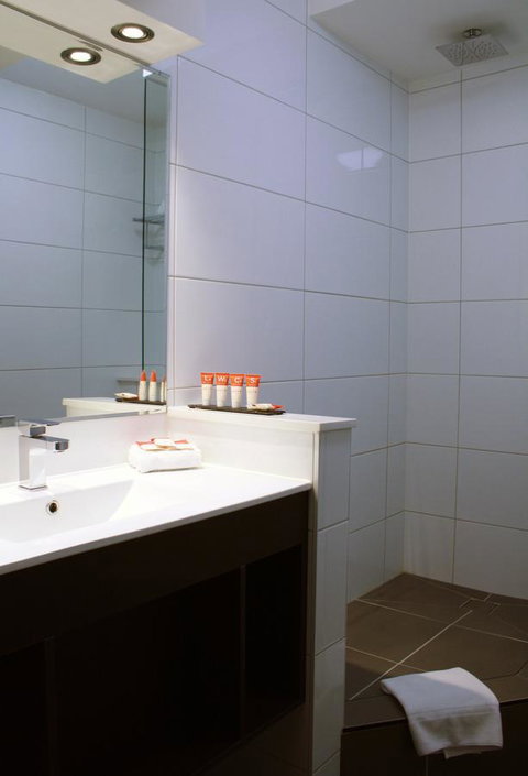 Hotel Grand Chancellor Melbourne - Your Accommodation 10
