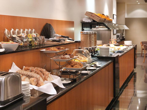 Hotel Grand Chancellor Melbourne - Your Accommodation 42
