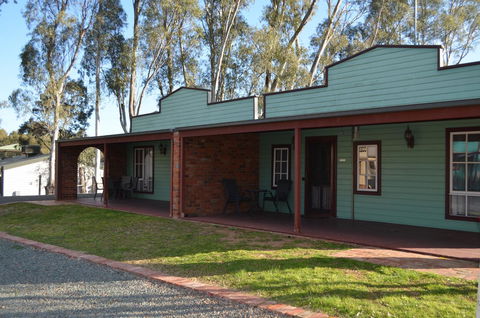 Tasman Holiday Parks - Merool On The Murray - Your Accommodation 25