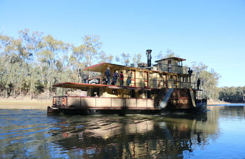 Tasman Holiday Parks - Merool On The Murray - Your Accommodation 19