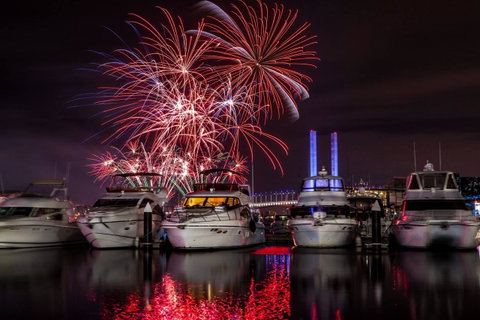 Brilliant Victoria Harbour Waterfront - Your Accommodation 19