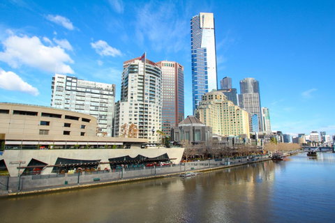 Southbank Apartments Eureka - Your Accommodation 13