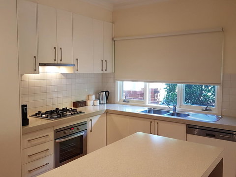 Healesville House - Fig Tree House - Your Accommodation 6