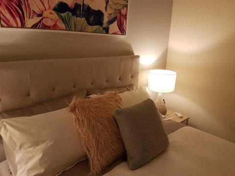 Healesville House - Fig Tree House - Your Accommodation 15