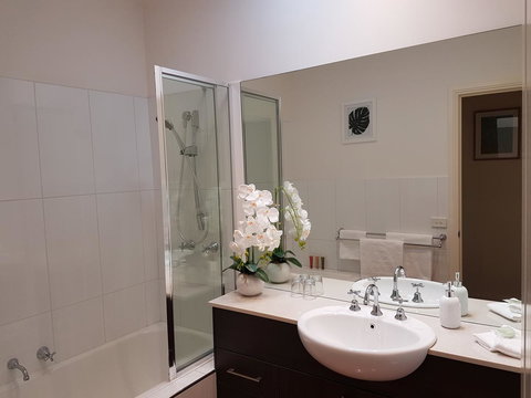 Healesville House - Fig Tree House - Your Accommodation 16