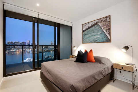 Orange Stay At Collins Wharf - Your Accommodation 0