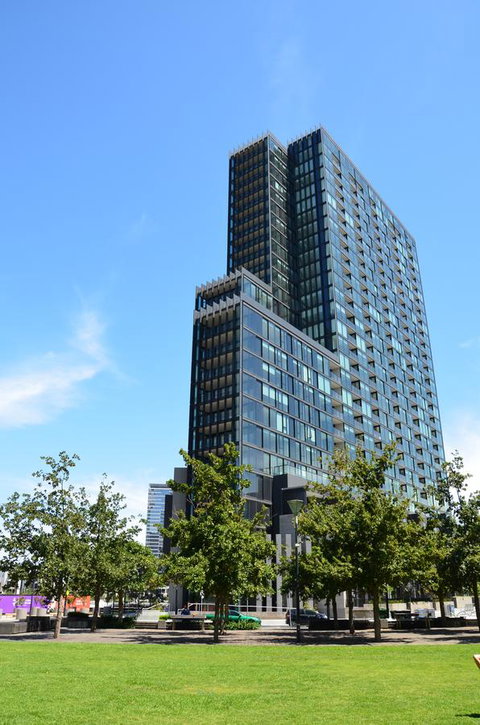 Orange Stay At Collins Wharf - Your Accommodation 34