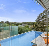 Lansdowne Villa - with swimming pool - Your Accommodation