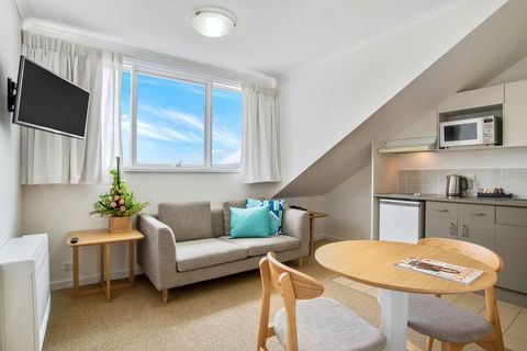 Aligned Corporate Residences Williamstown - Your Accommodation 19