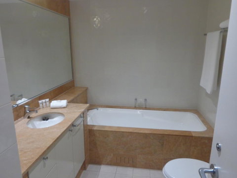 PrivateStudio In Quay West Building - Your Accommodation 7