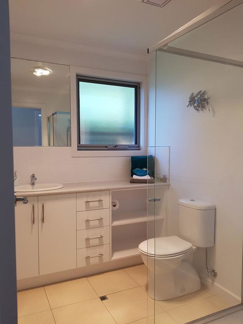 Beach Retreat Apartment Marengo - Your Accommodation 19