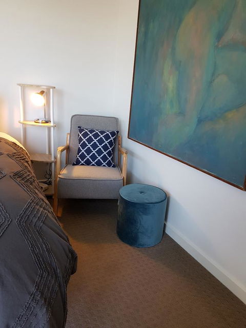 Beach Retreat Apartment Marengo - Your Accommodation 9