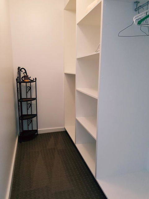 Beach Retreat Apartment Marengo - Your Accommodation 18